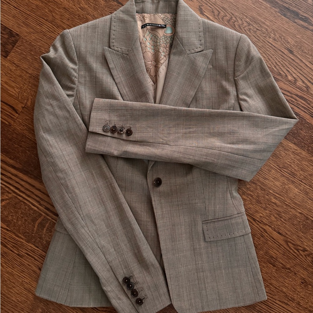 ELIE Tahari Blazer Size 4 Brown Plaid Single button Academia Preppy Office